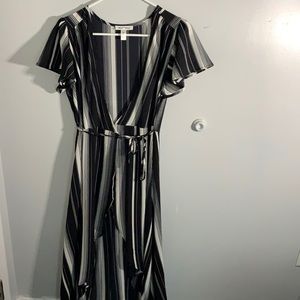 NEW HI LOW boutique dress!!